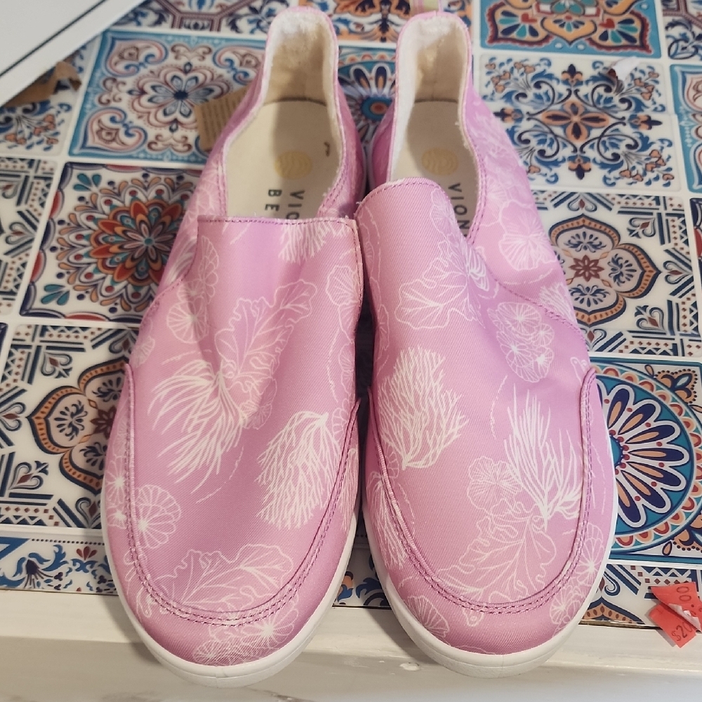 Vionic Pink Floral Slip-On Moccasins